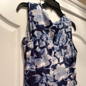 New Directions Brand Petite PM- Size Color Blue and White Floral Print